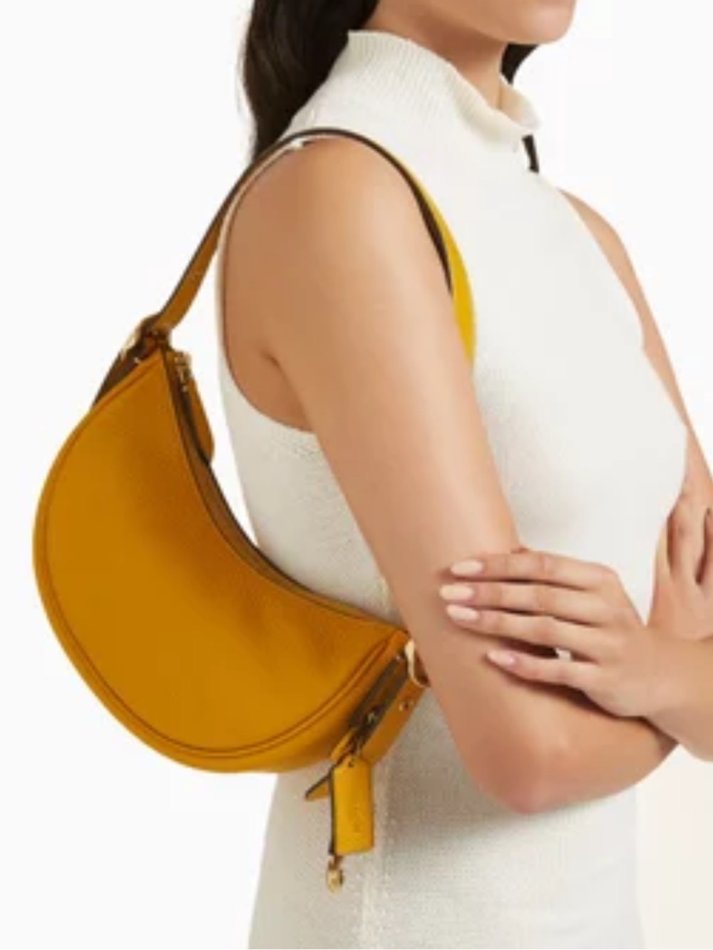 🆕💛 COACH | Luna Shoulder Bag